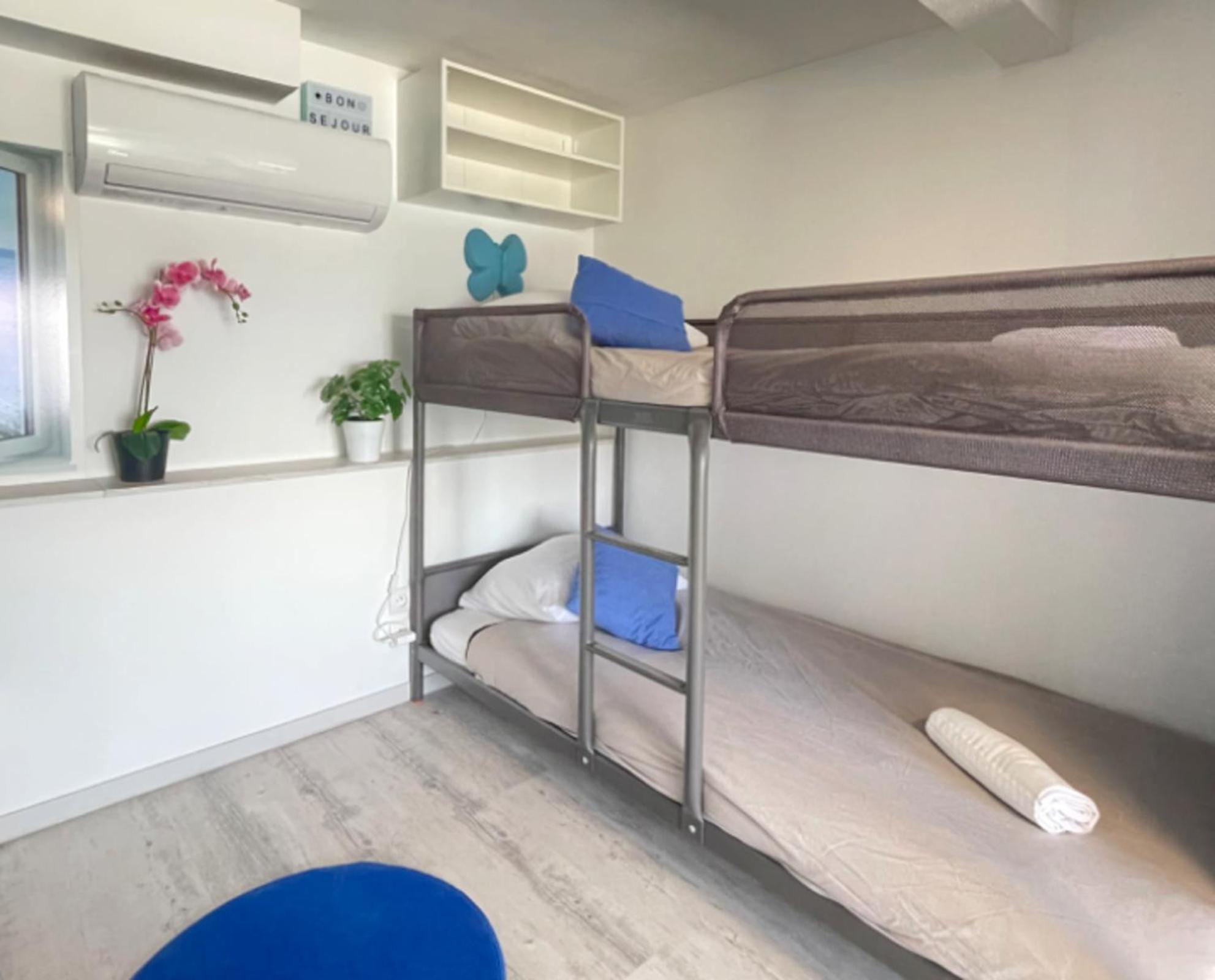 Appartement Le Vrai Cabanon de la Plage Clim-Wifi-Netflix à Marseille Extérieur photo
