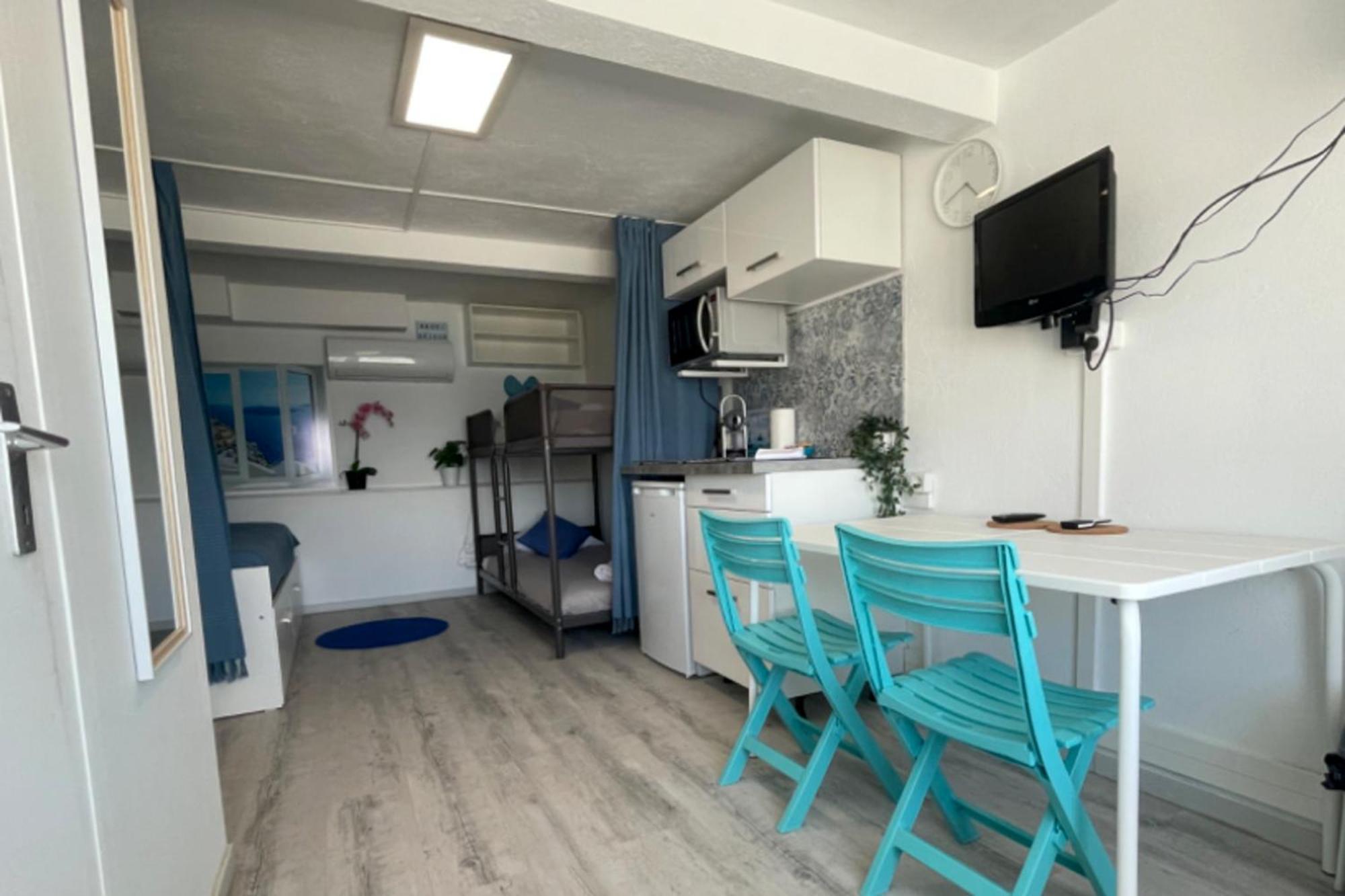 Appartement Le Vrai Cabanon de la Plage Clim-Wifi-Netflix à Marseille Extérieur photo