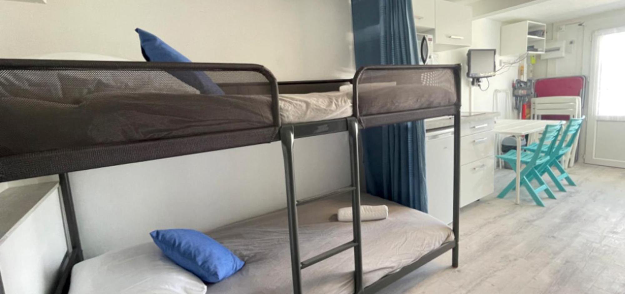 Appartement Le Vrai Cabanon de la Plage Clim-Wifi-Netflix à Marseille Extérieur photo